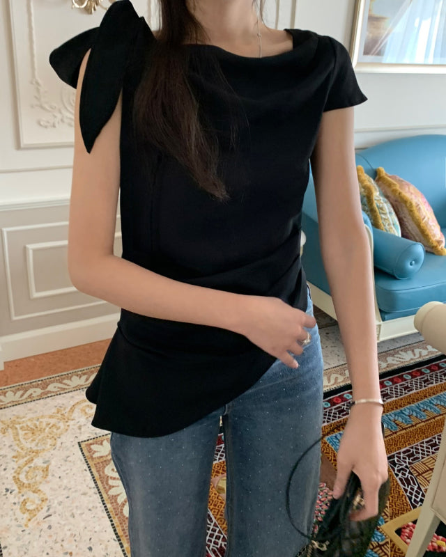 Raffine Blouse