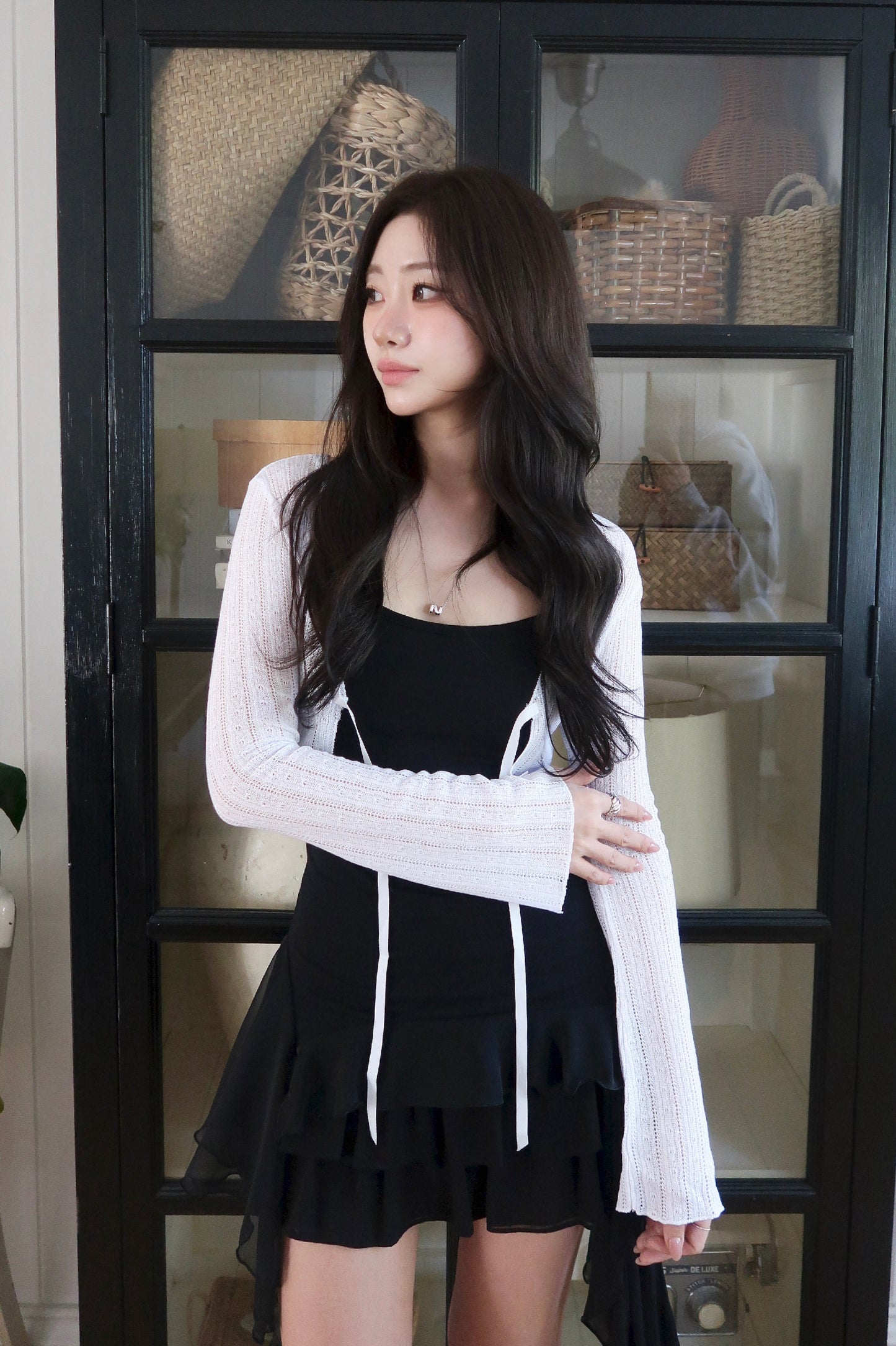 Frill Sleeveless (BL)
