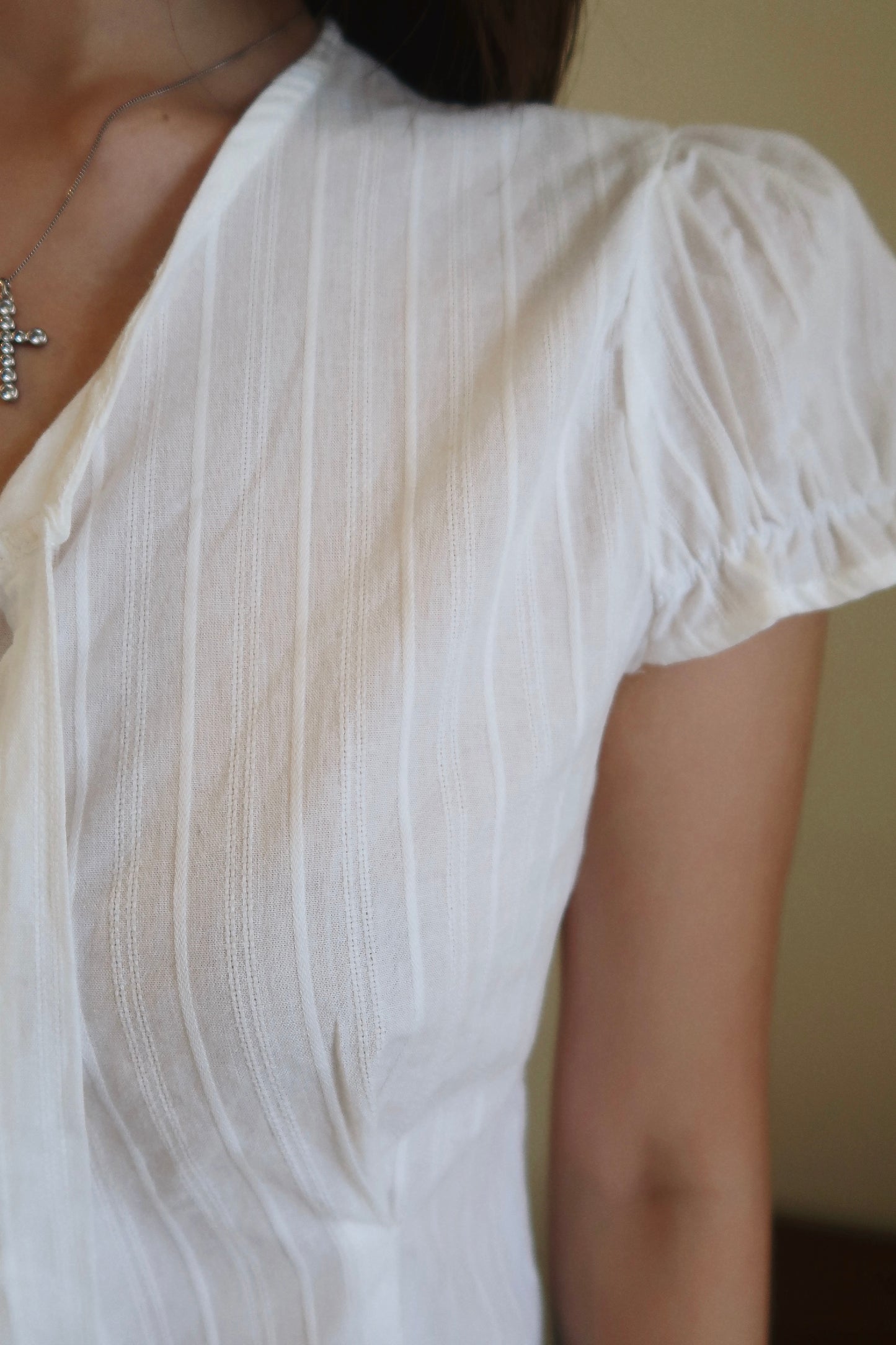 Delicate Tie Blouse (WH)