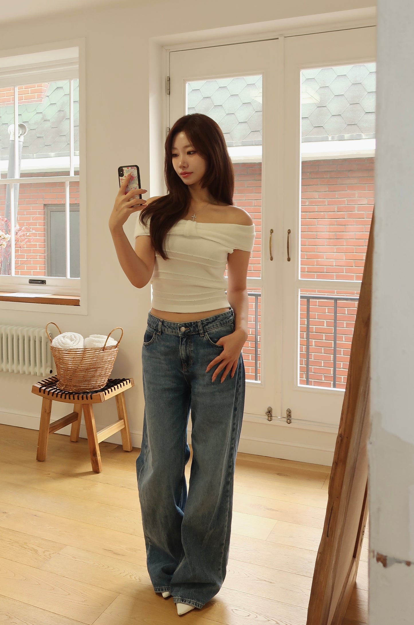 Ribbon Off-Shoulder Knit