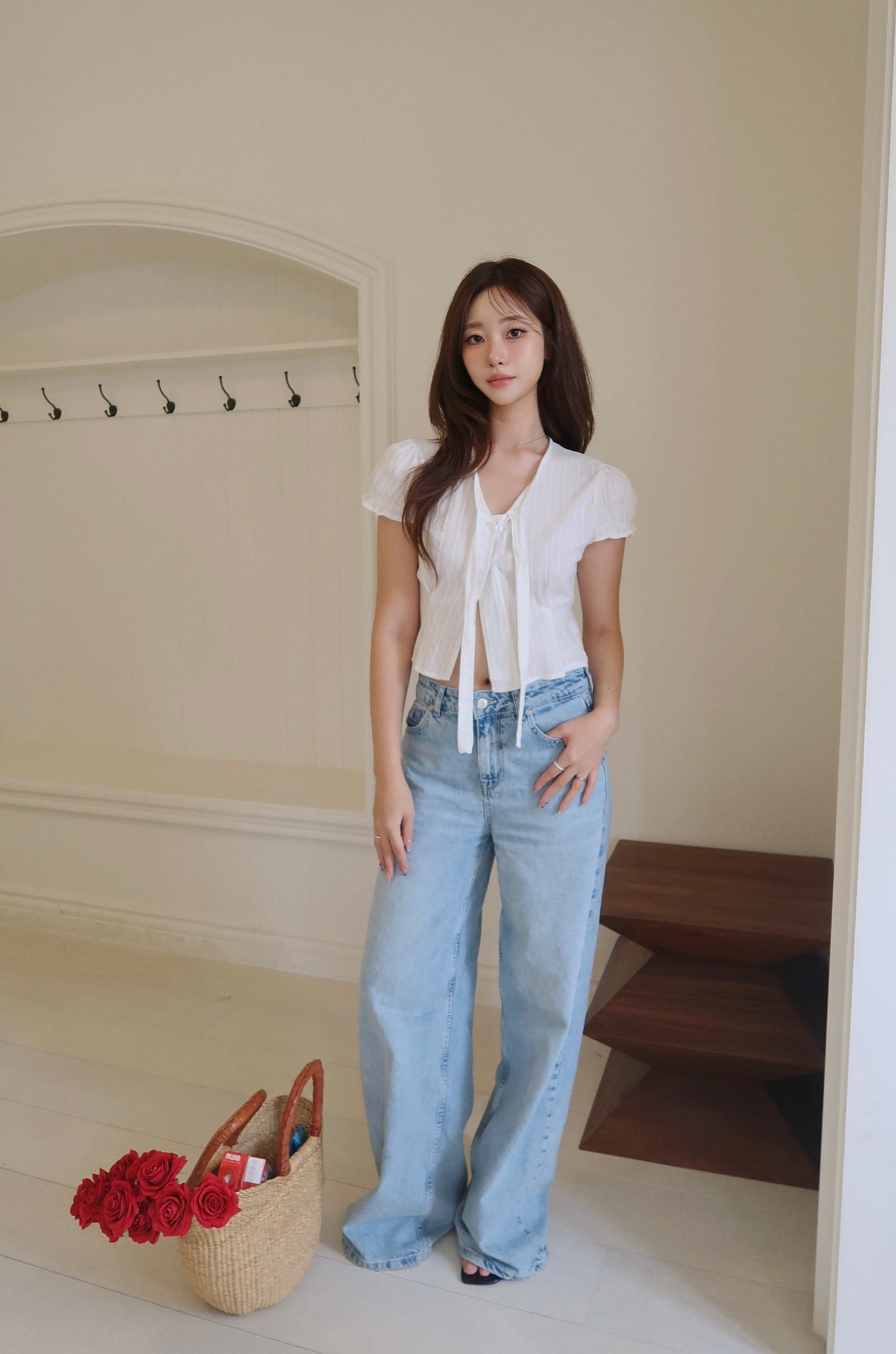 Delicate Tie Blouse (WH)