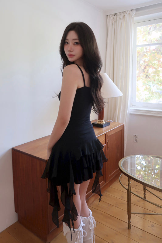 Frill Sleeveless (BL)