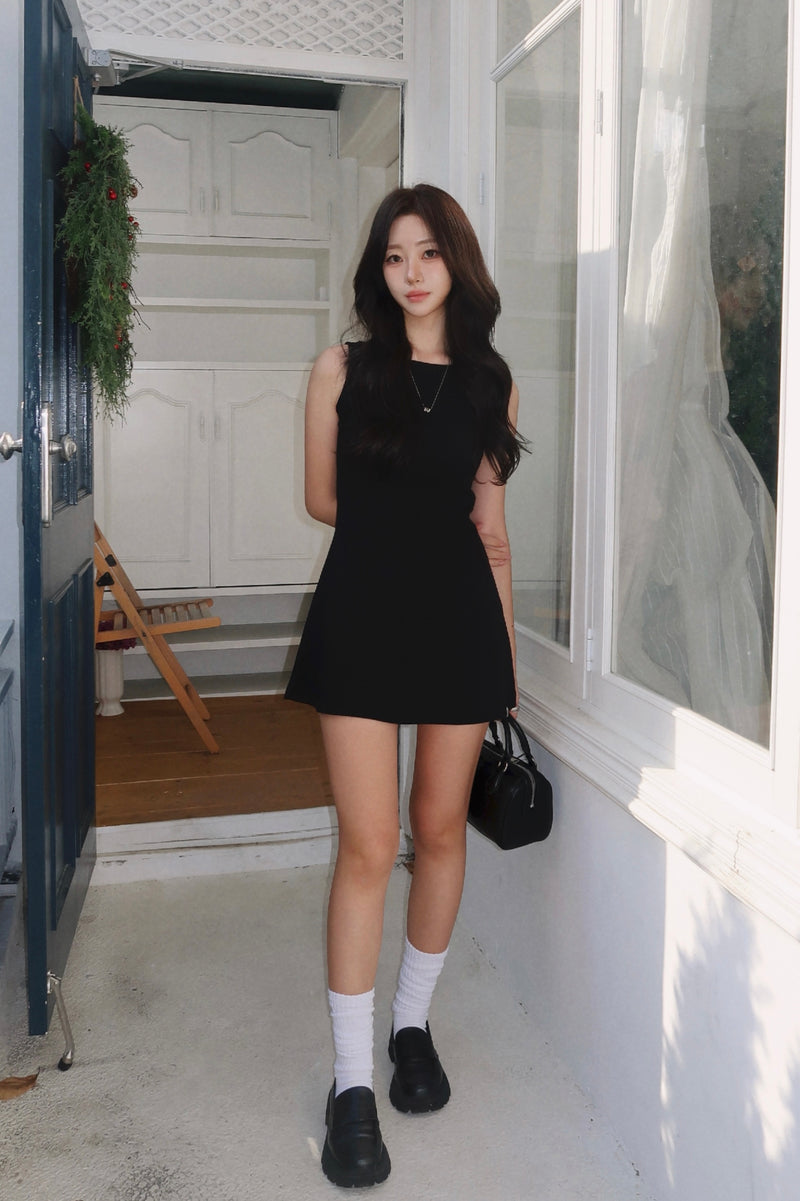 Classic Mini Dress (Black)