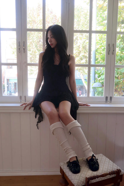 Frill Sleeveless (BL)