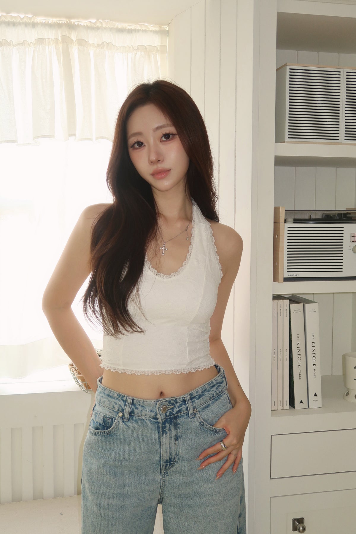 [Padded] Ribbon Lace Halter Top