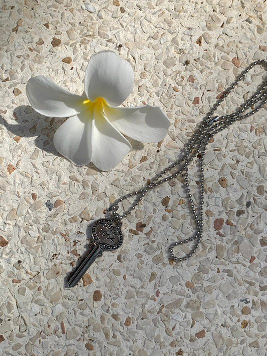 Vintage Key Necklace