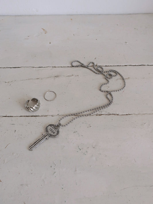 Vintage Key Necklace