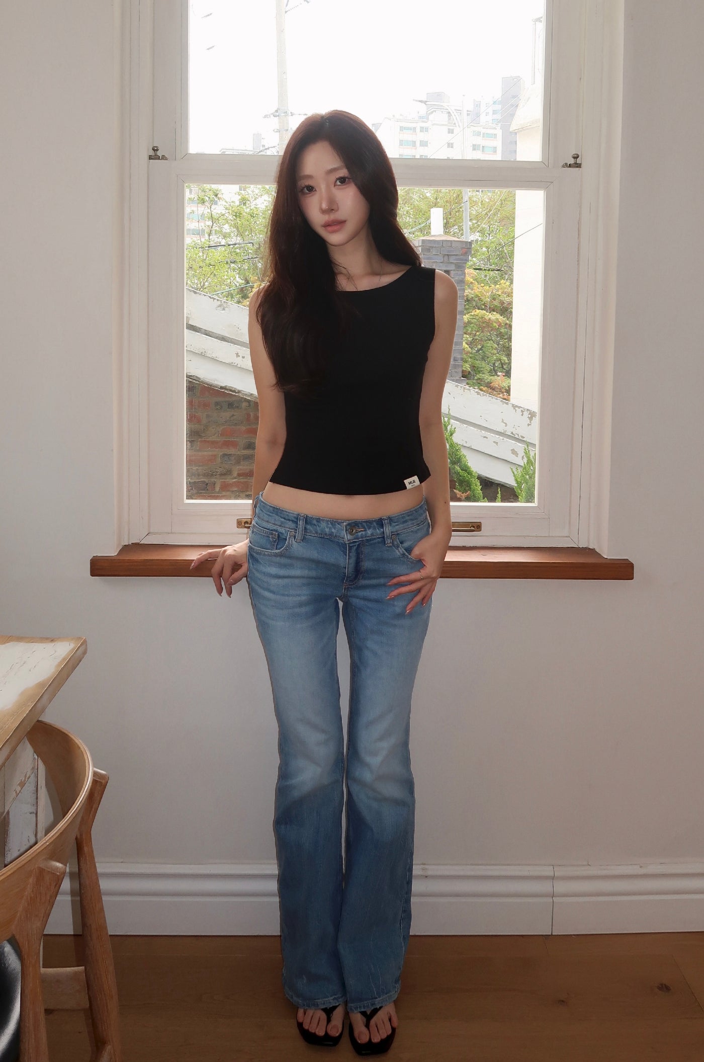 Classic Sleeveless (Black)